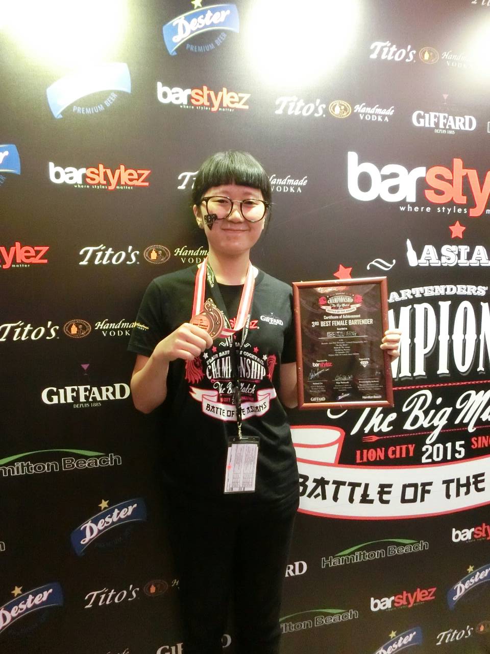 【得獎資訊】賀！觀光科學生李子芳參加“Barstylez Asia Flair Bartenders' Cocktail Championship 2015 